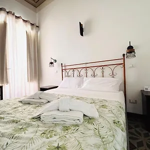 Apartament Calvino, Trapani